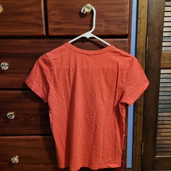 Uniqlo Pink Peach Short Sleeve Shirts Women's Size XS X-Small Crewneck Tee Top - Picture 2 of 3